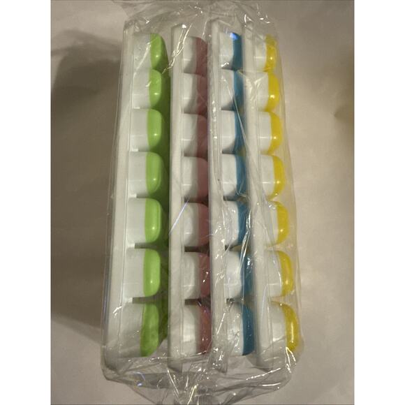 Set Of Four Silicone Ice Cube Trays with Lids Easy Release 14-Cavity Stackable - Picture 2 of 4